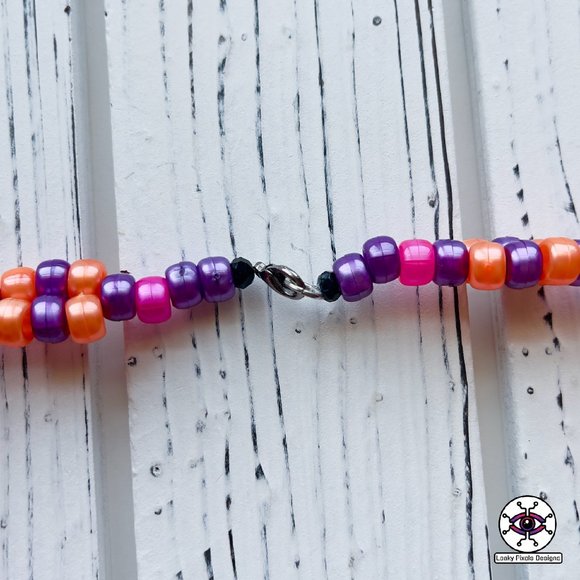 Aloy Horizon Perler Necklace - Picture 5 of 6